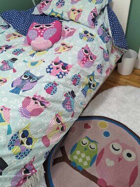 Owl Theme Kids Bedding Decor Bundle – Duvet Cover Set, Plush Pillow & Rug 🦉